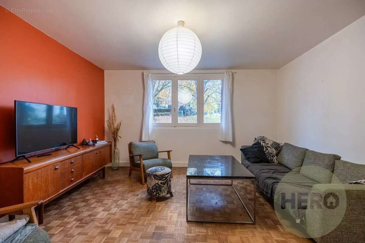 Appartement à SAINT-CYR-L&#039;ECOLE