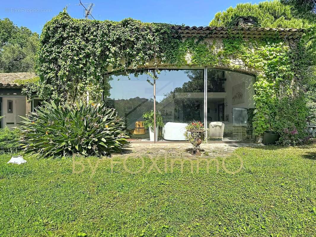 Maison à MOUGINS
