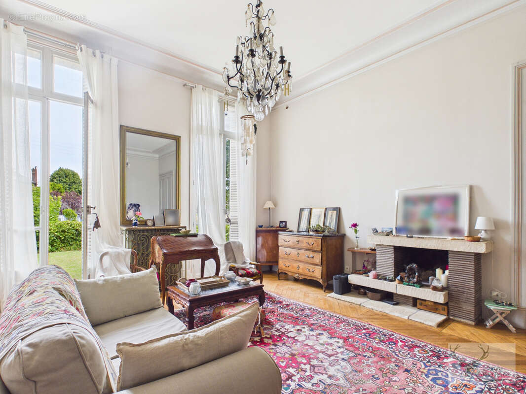 bel appartement avec jardin et garage - photo 2