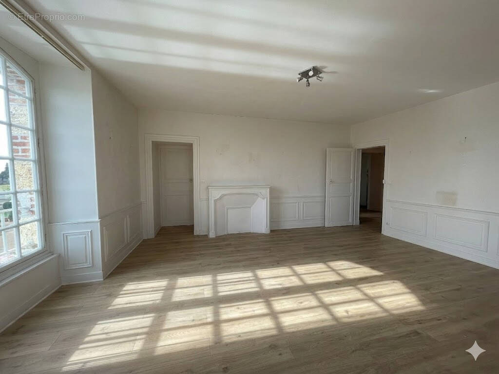 Appartement à BELLEGARDE