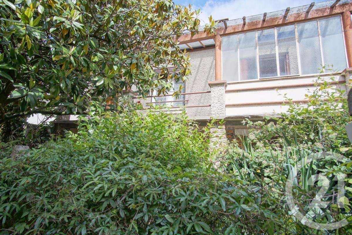 Maison à CHOISY-LE-ROI