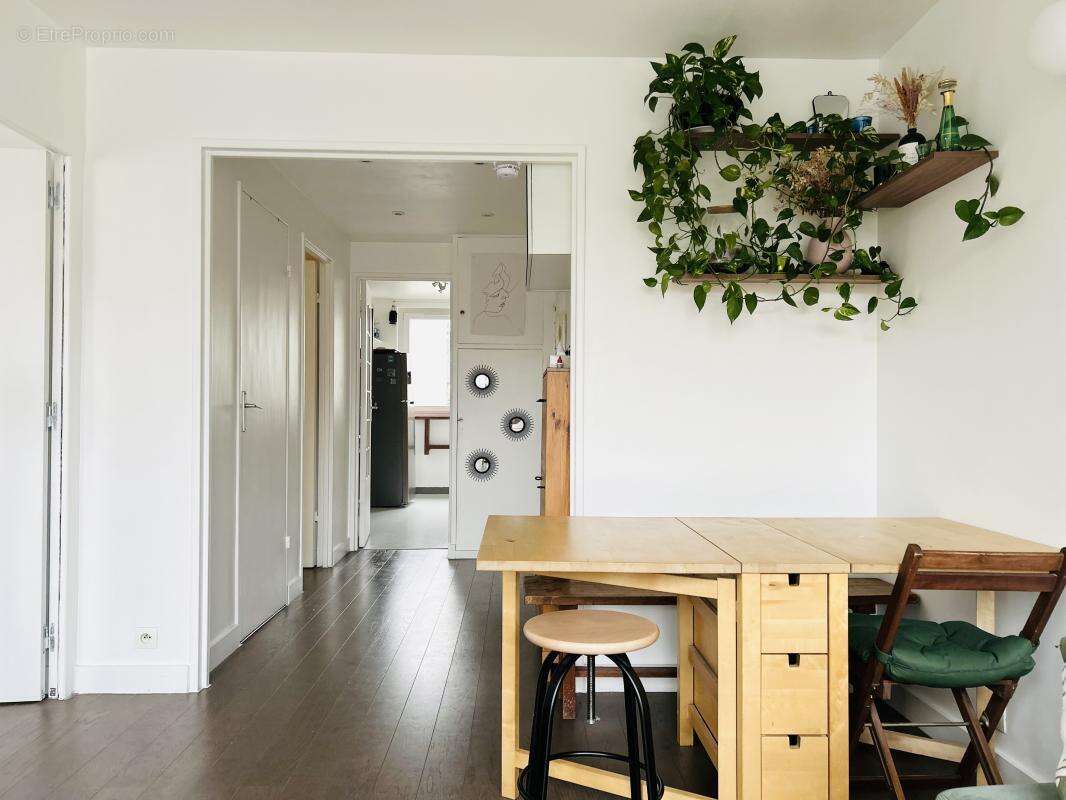 Appartement à AUBERVILLIERS