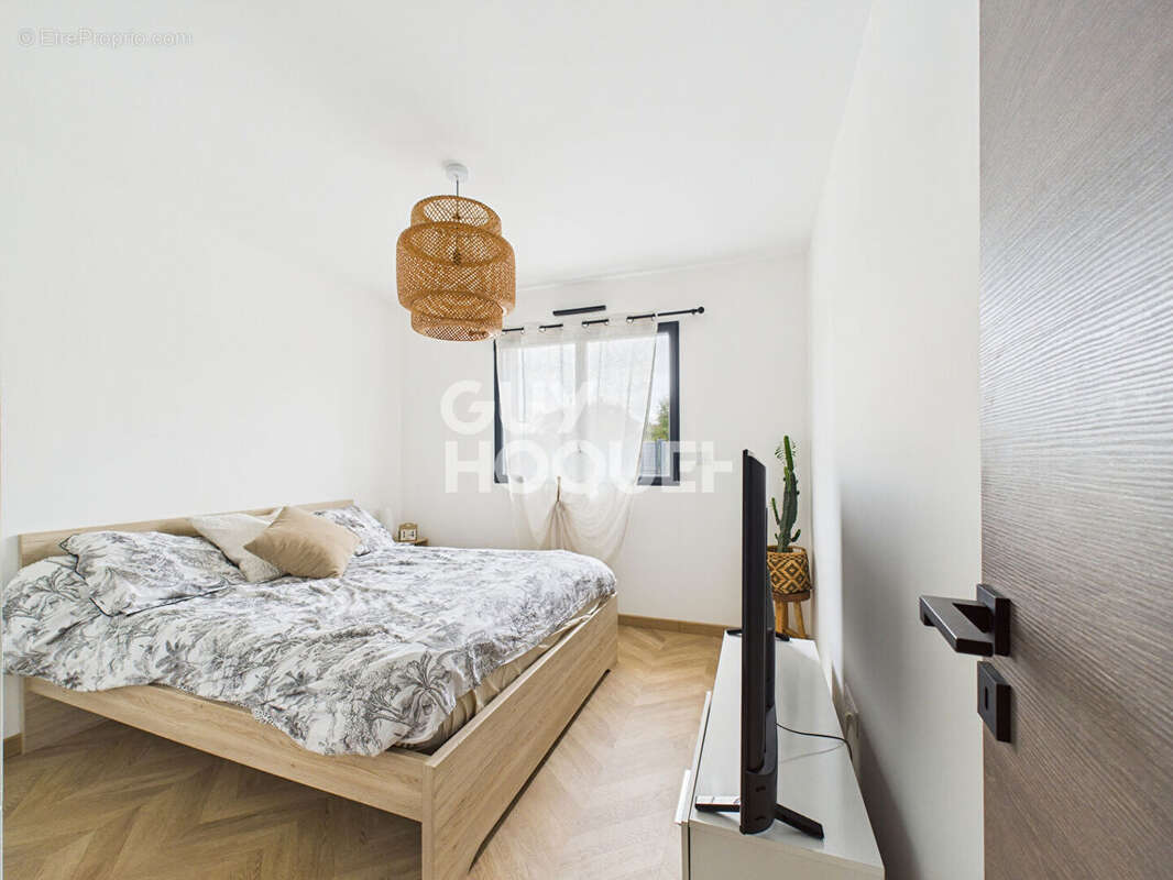 Maison à LA SAUSSAYE