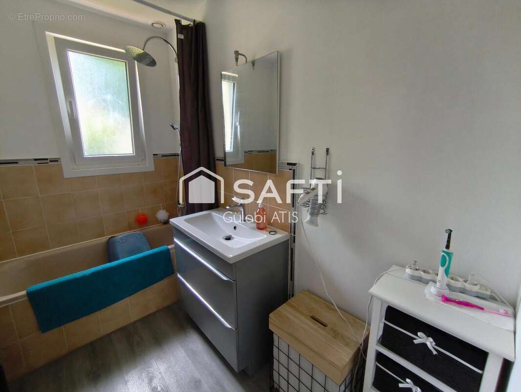 Photo 4 - Maison à MONTEREAU-FAULT-YONNE