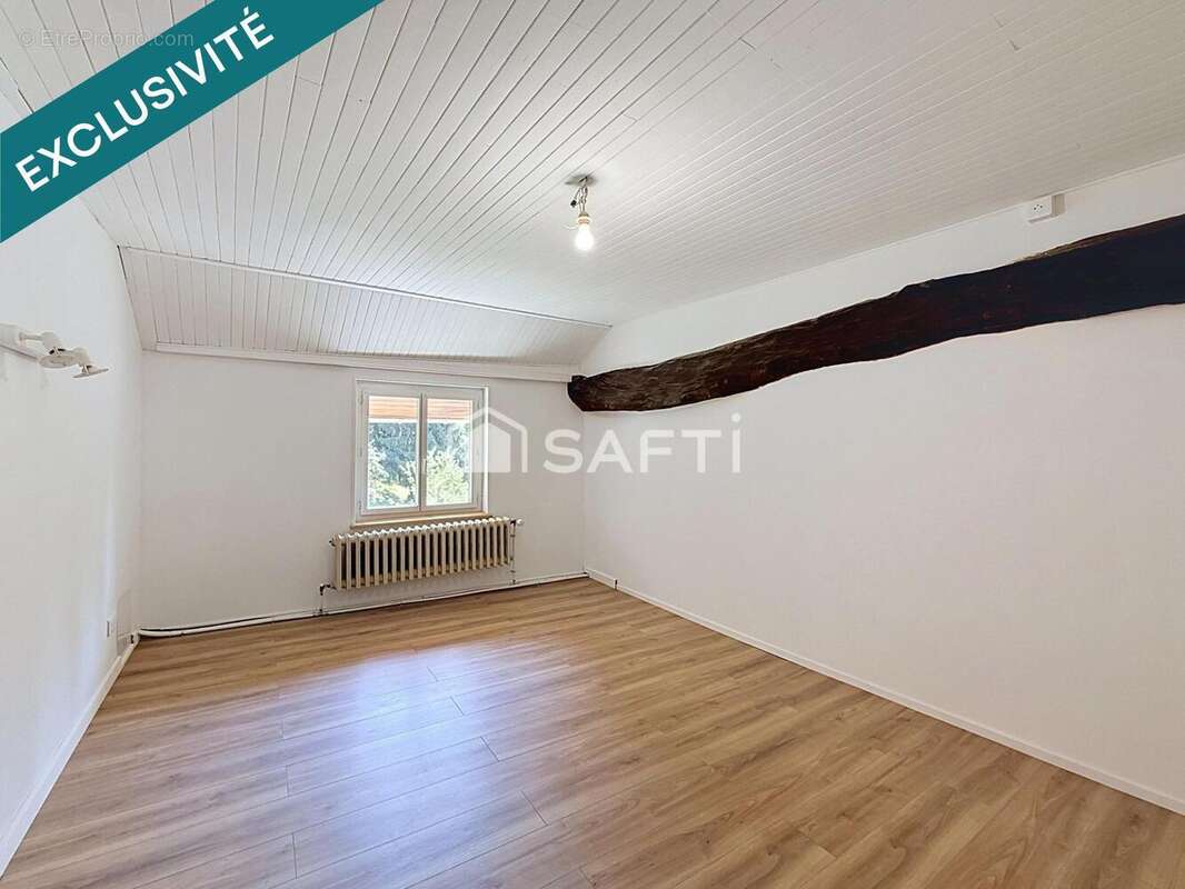 Photo 9 - Maison à SAINT-GENIX-SUR-GUIERS