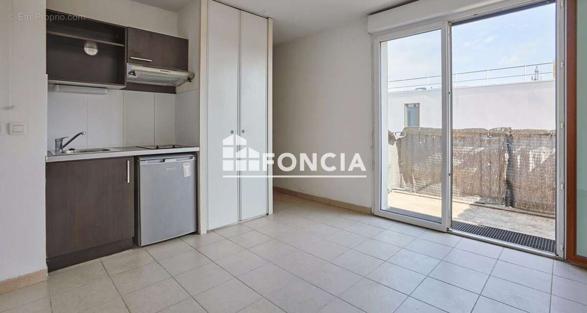 Studio de 21 m² – Dernier étage avec balcon - photo 2