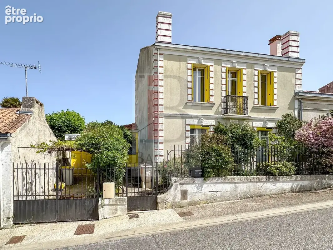 Photo Maison à Fouras au prix de 618 800€