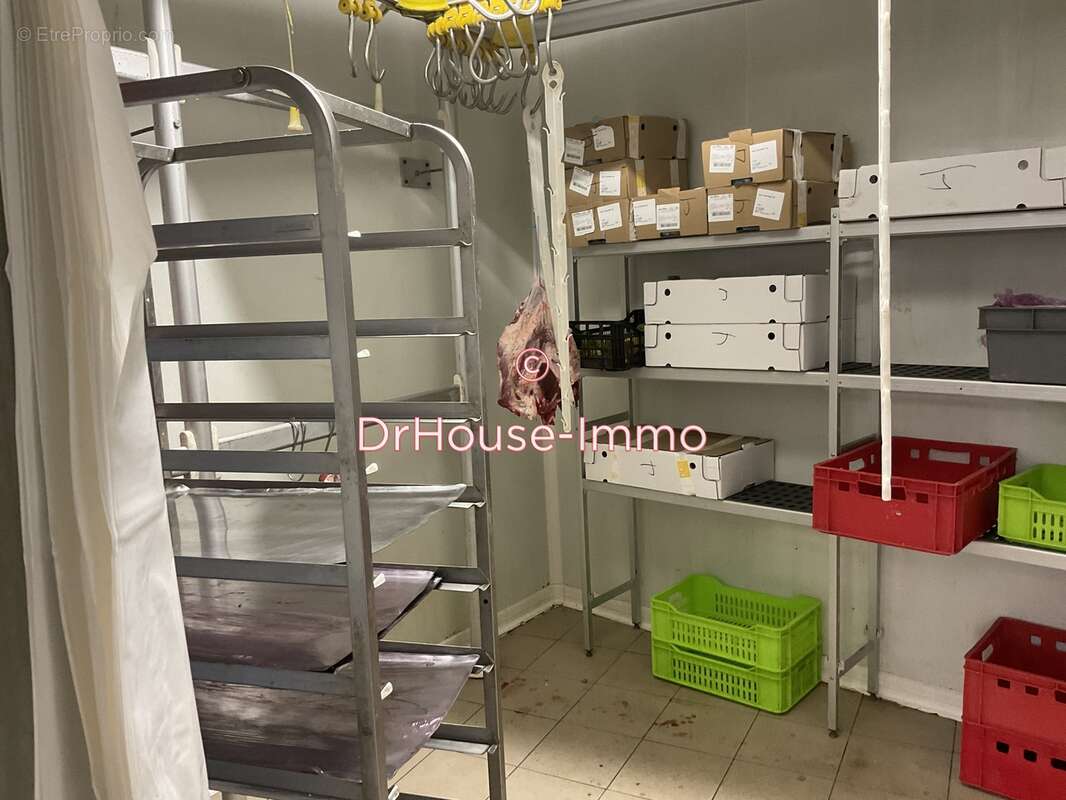 Commerce à PARIS-11E