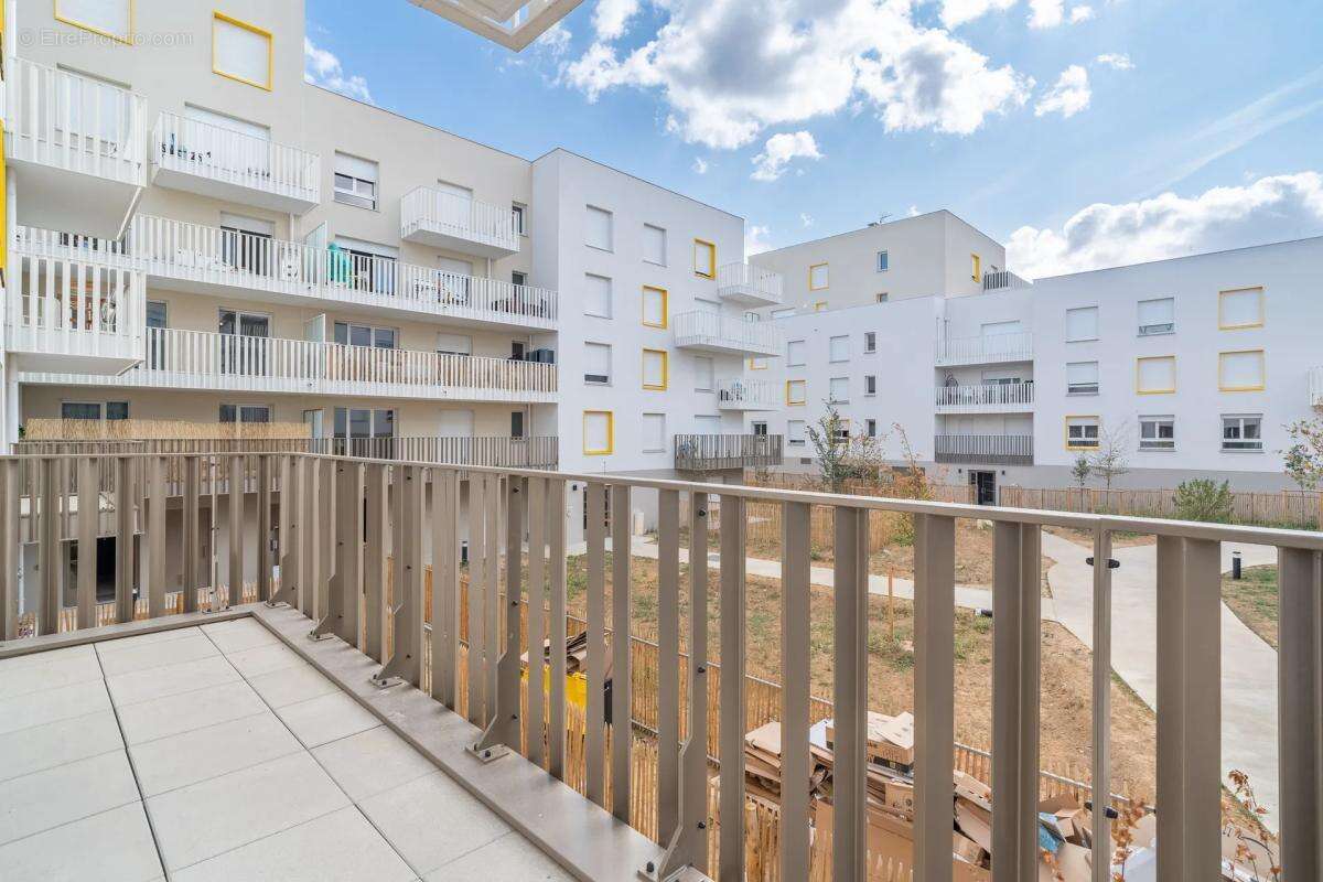 Appartement de 4 pièces de 84 m² à La Courneuve - photo 5