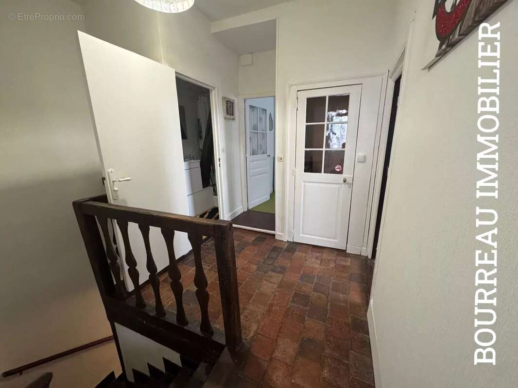 Maison à JOIGNY