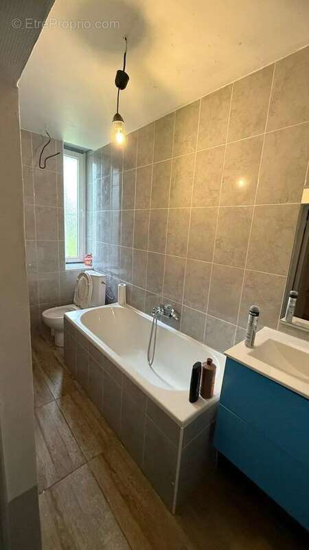 Maison à MERY-ES-BOIS