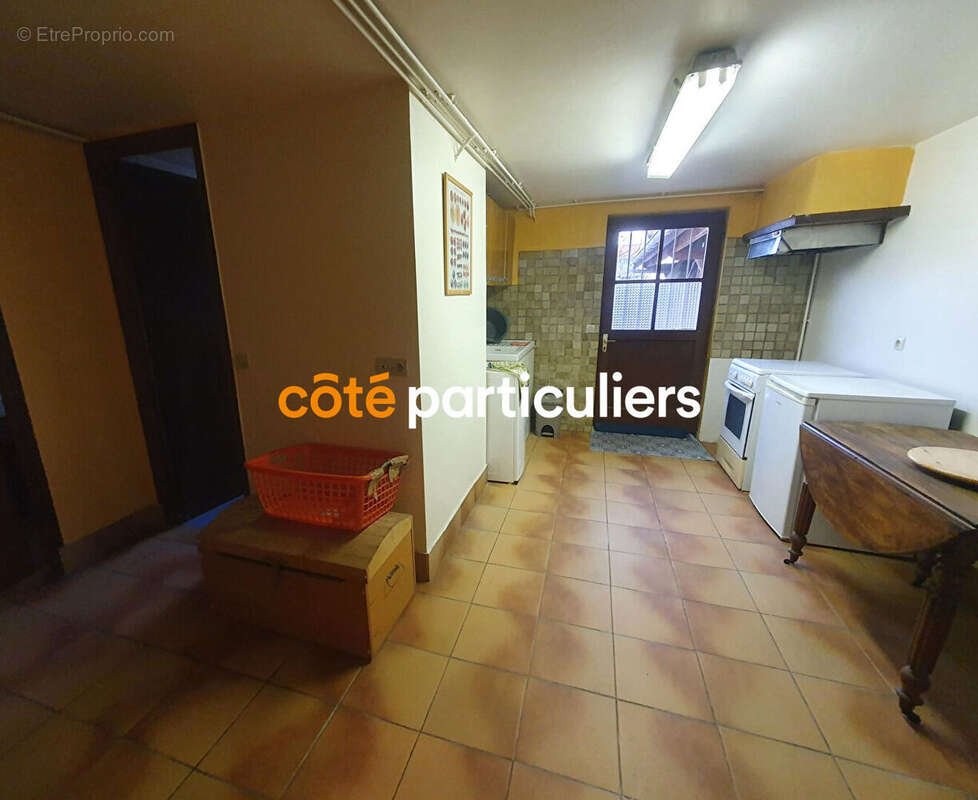 Maison à VILLENEUVE-LE-ROI