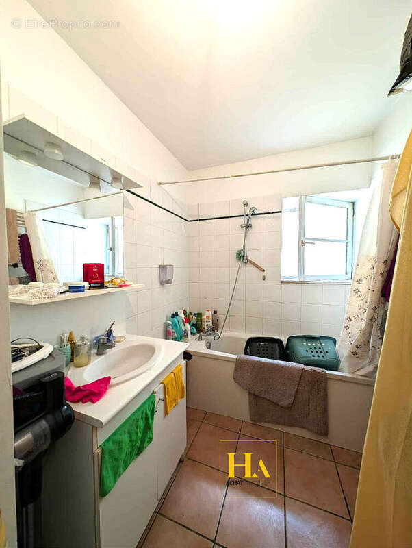 Appartement à ROMANS-SUR-ISERE