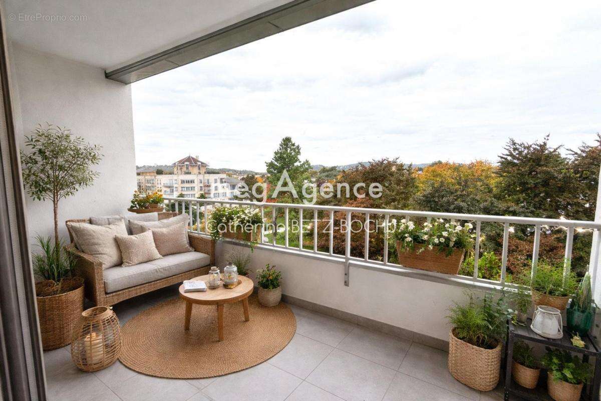 Appartement à SAINT-GRATIEN