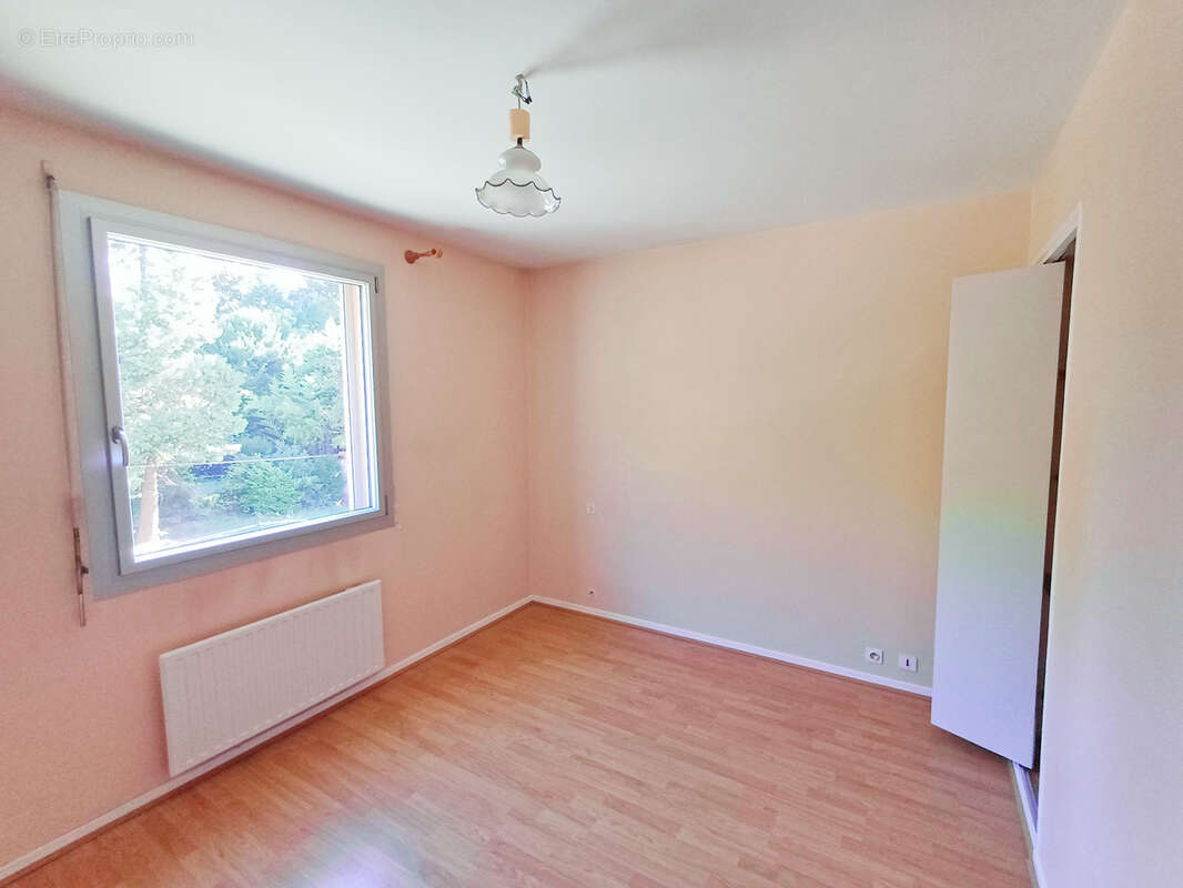 Appartement à AUBENAS