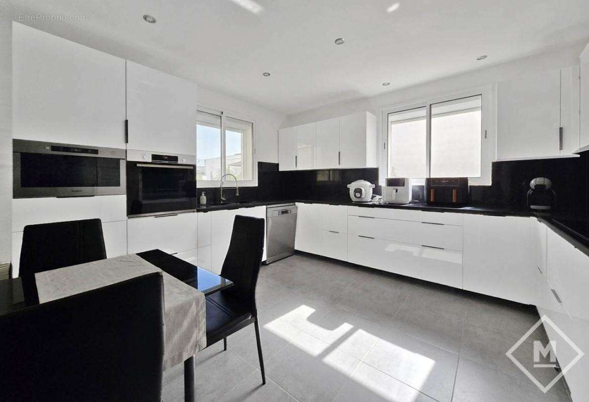 Maison à MARSEILLE-12E