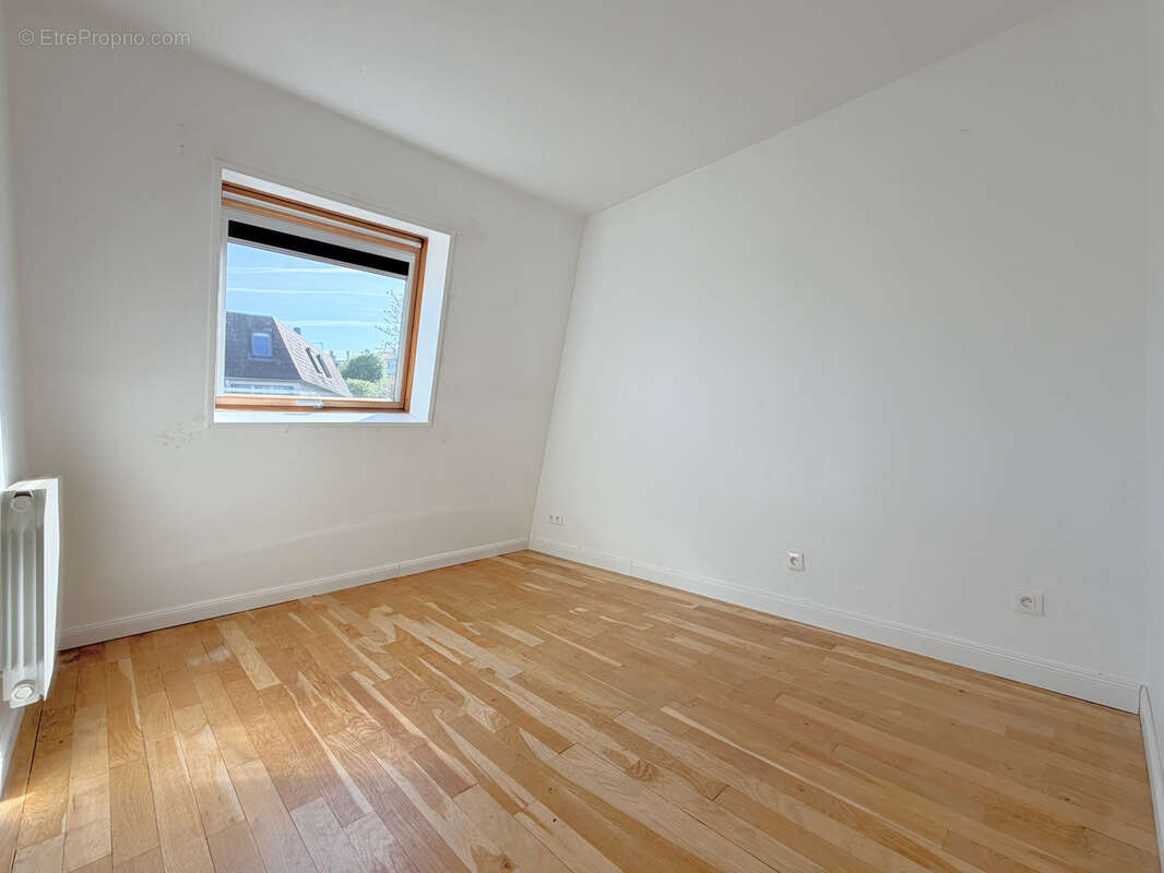 Appartement à RUEIL-MALMAISON