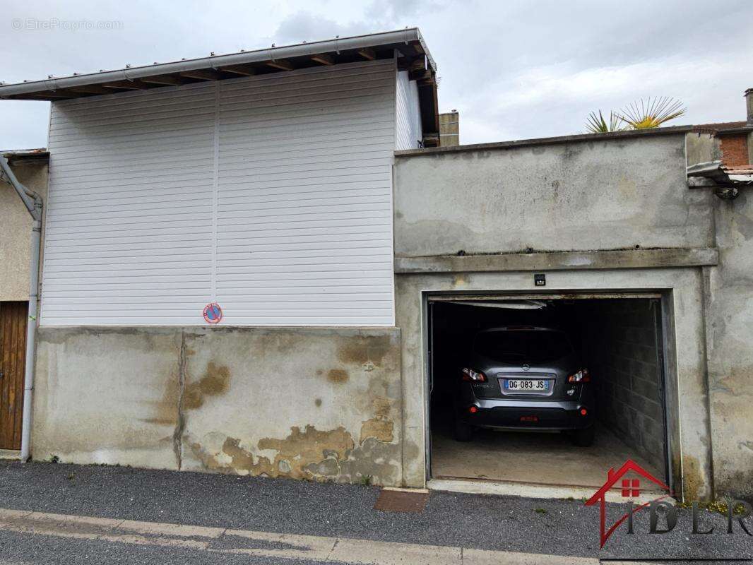 Maison à WASSY
