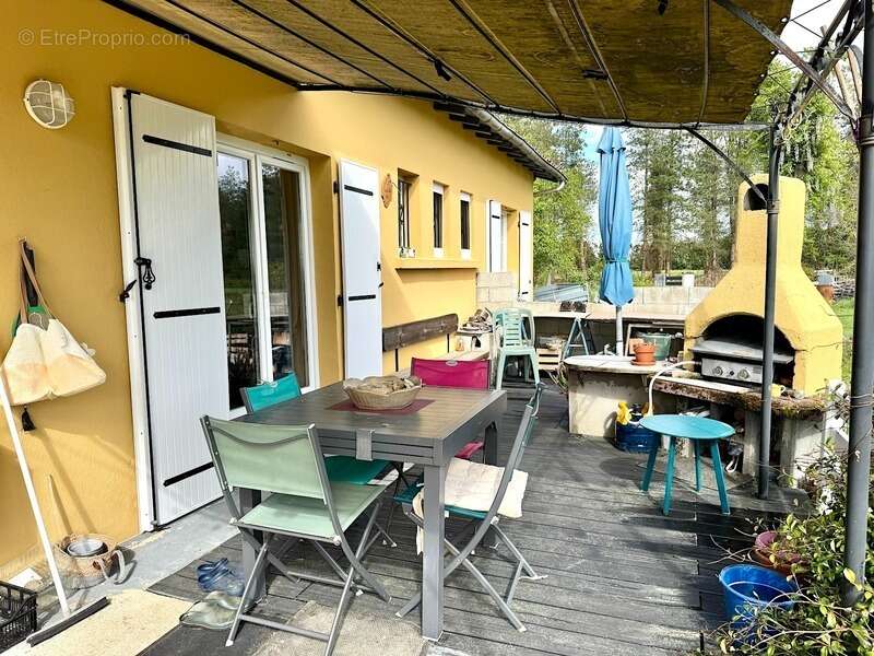 Maison à MONTPON-MENESTEROL