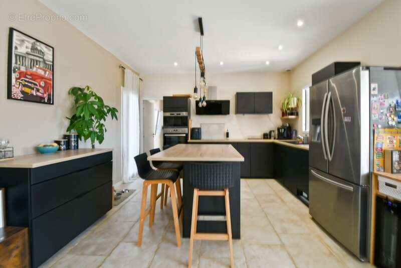 Villa Plain-pied Contemporaine 124m² – Piscine – Terrain 750m² – Aumelas (34) - photo 10