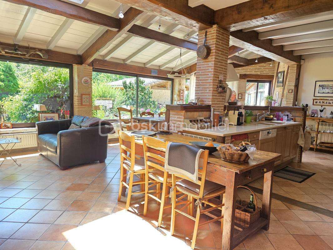 Maison à BRAX