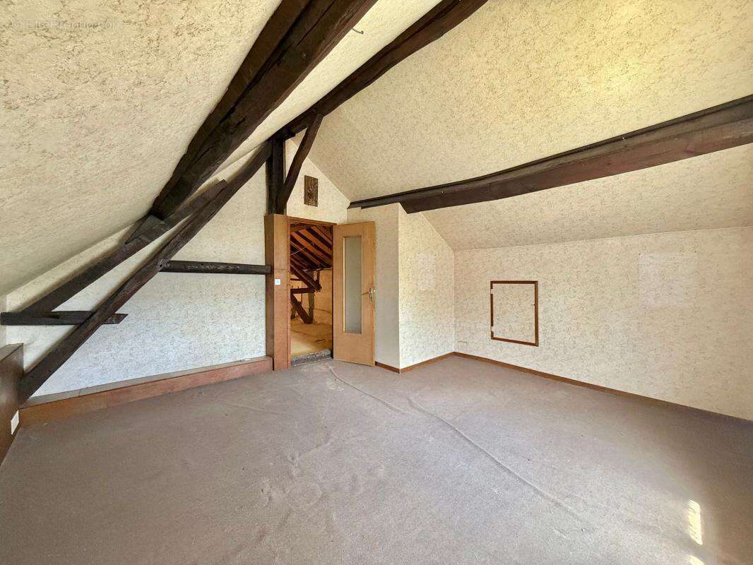 Maison à AUVILLARS-SUR-SAONE