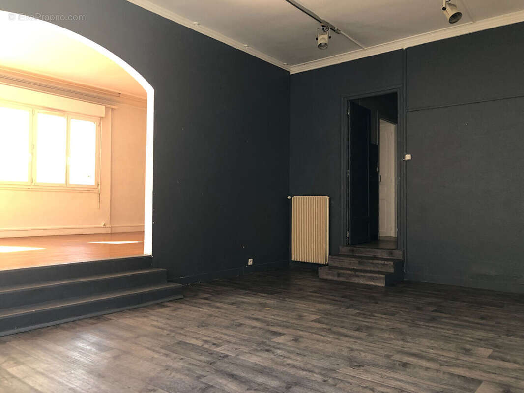 Maison à BONNIERES-SUR-SEINE