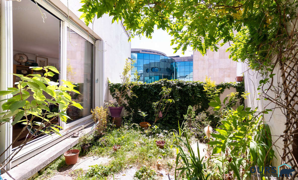 Appartement à SAINT-DENIS