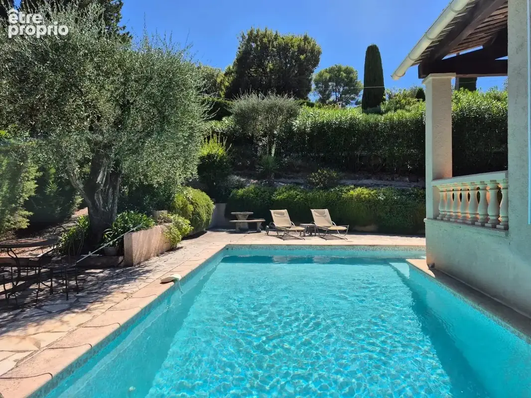 Maison à MOUGINS