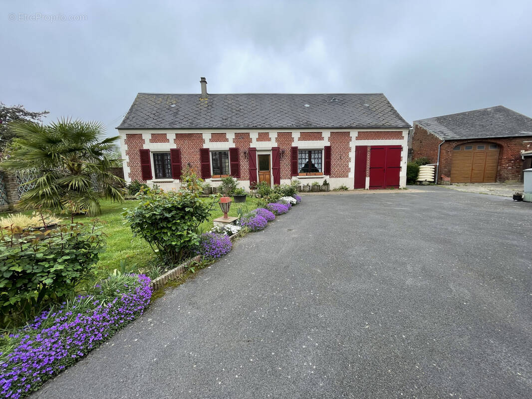 Maison à SAINTE-GENEVIEVE