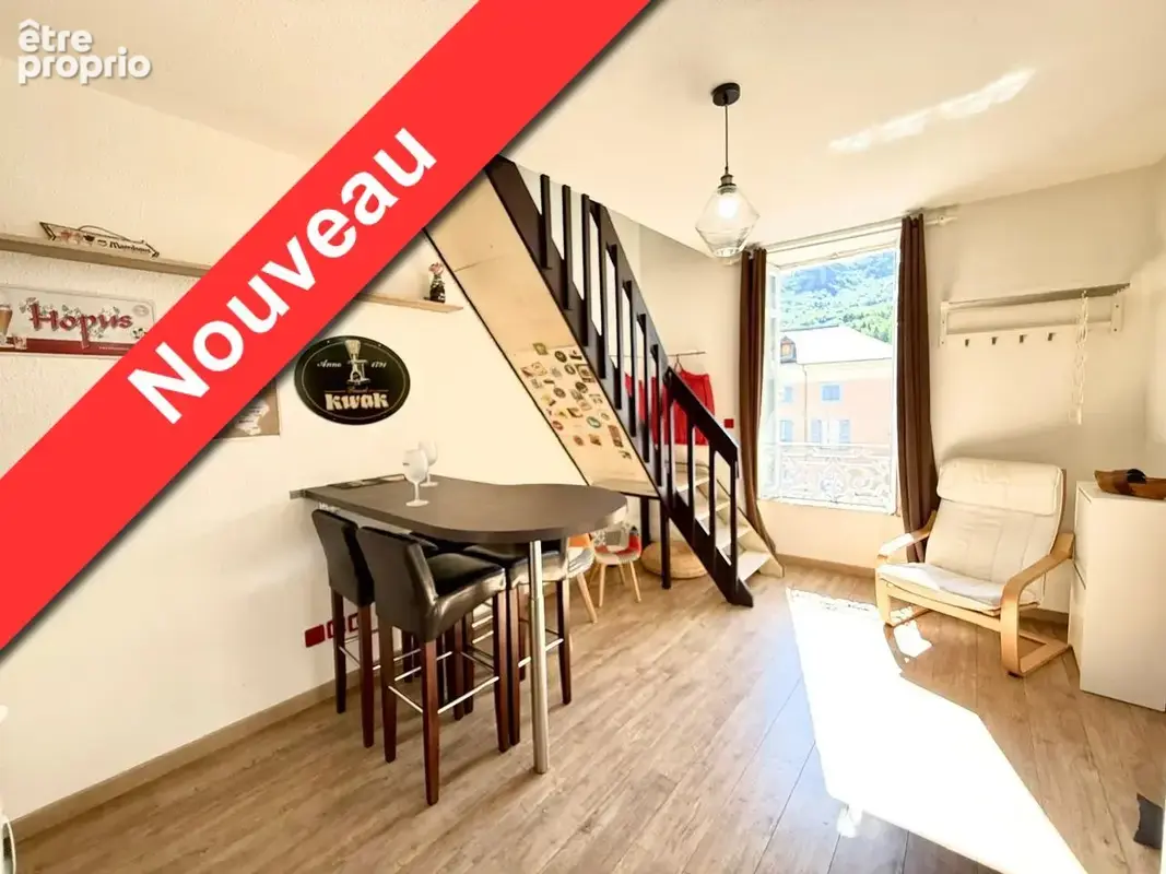   - Appartement à AX-LES-THERMES