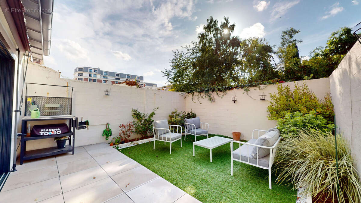 Maison à SAINT-DENIS