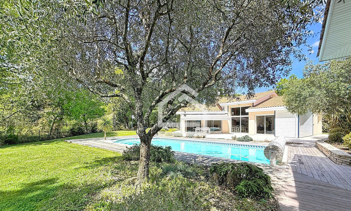 Maison à ARSAC