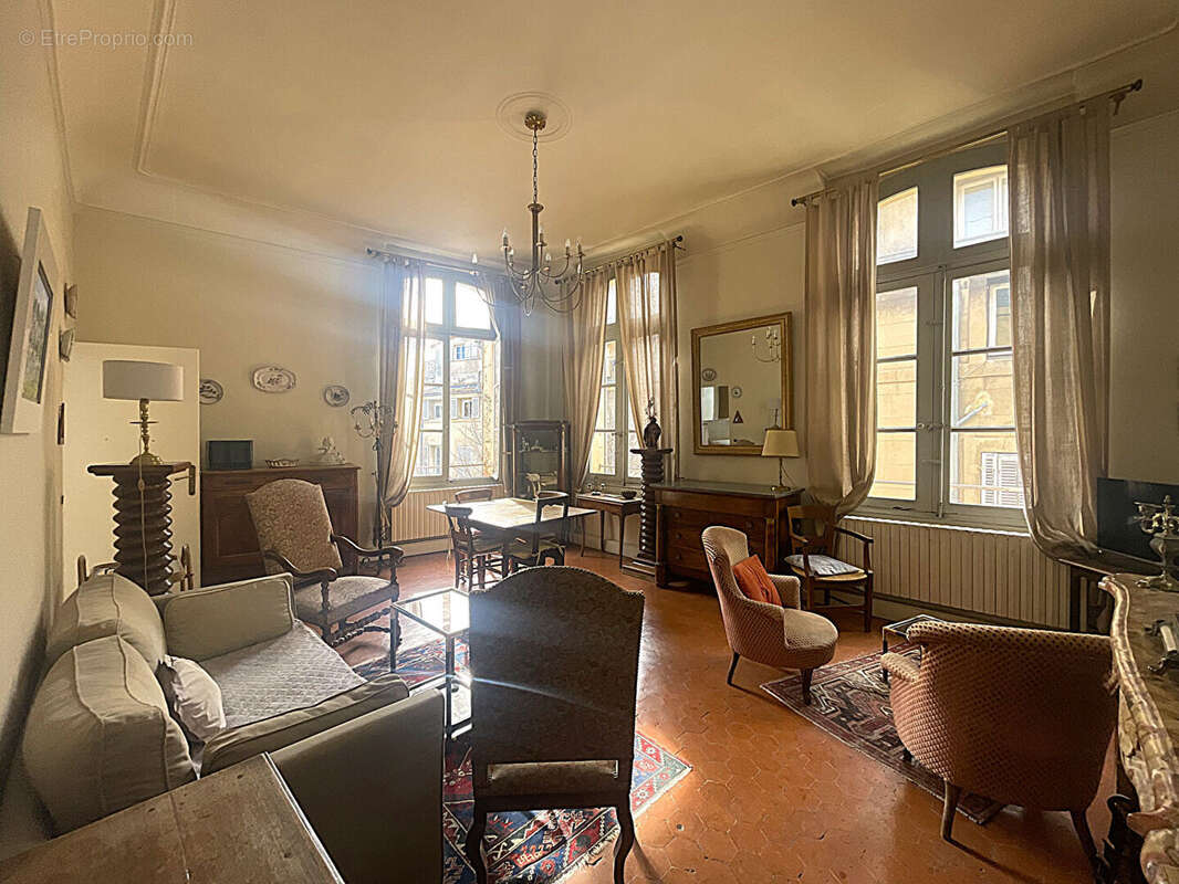 Appartement à AIX-EN-PROVENCE