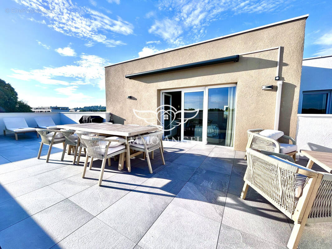 Appartement à CASTELNAU-LE-LEZ