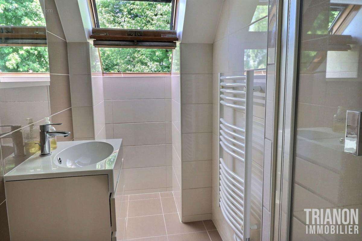 Maison à SAINT-NOM-LA-BRETECHE