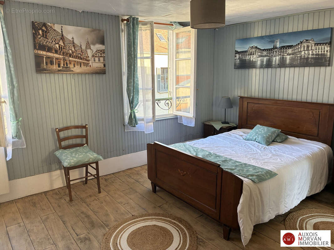 Maison à SEMUR-EN-AUXOIS