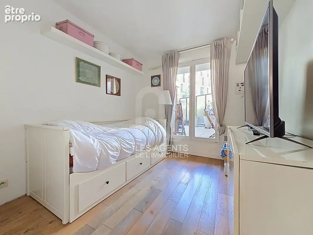 Asnières Sur-Seine 3 pièces 62 m2 + TERASSE 27m2 et parking - photo 7