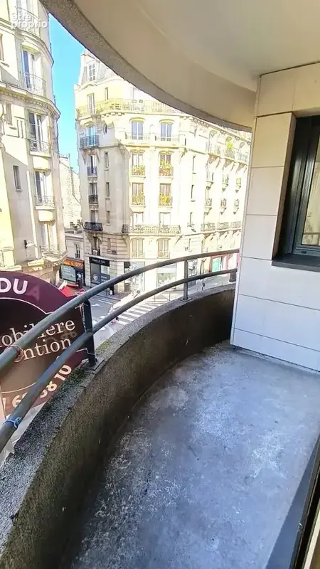 3 Pièces 53m² avec balcon et parking sous-sol. - photo 3