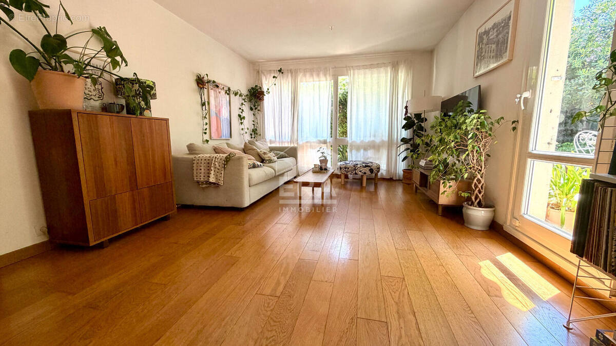 Appartement à EVRY