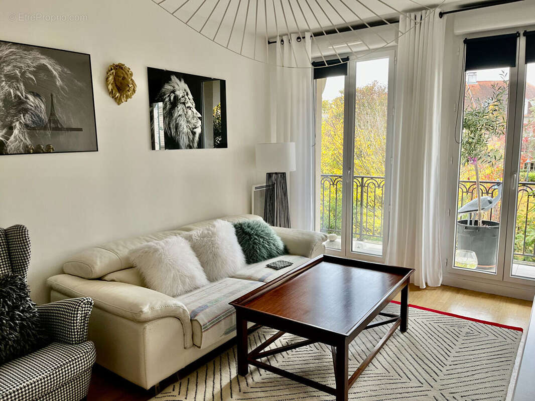 Appartement à LE PLESSIS-ROBINSON