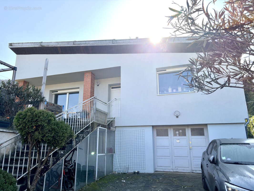 Maison à TOURNON-SUR-RHONE