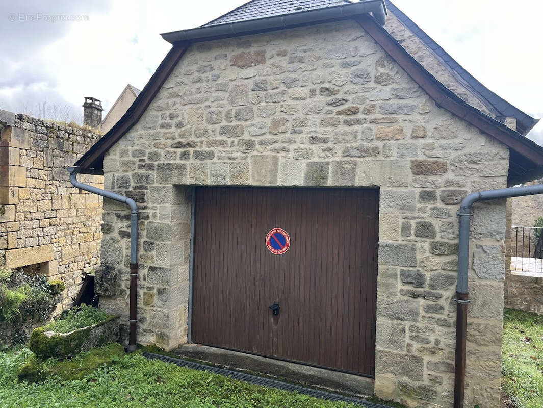 Maison à PERPEZAC-LE-BLANC