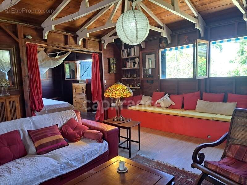 Maison à SAINTE-ANNE