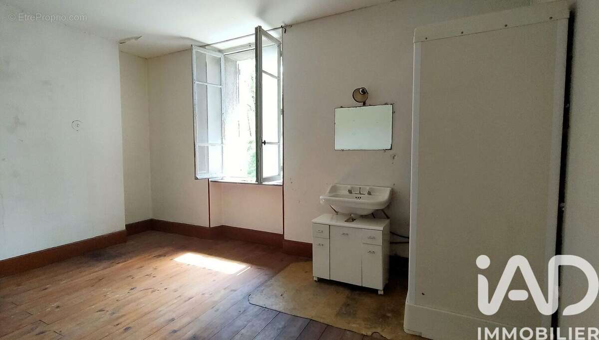 Photo 8 - Maison à LABASTIDE-ROUAIROUX