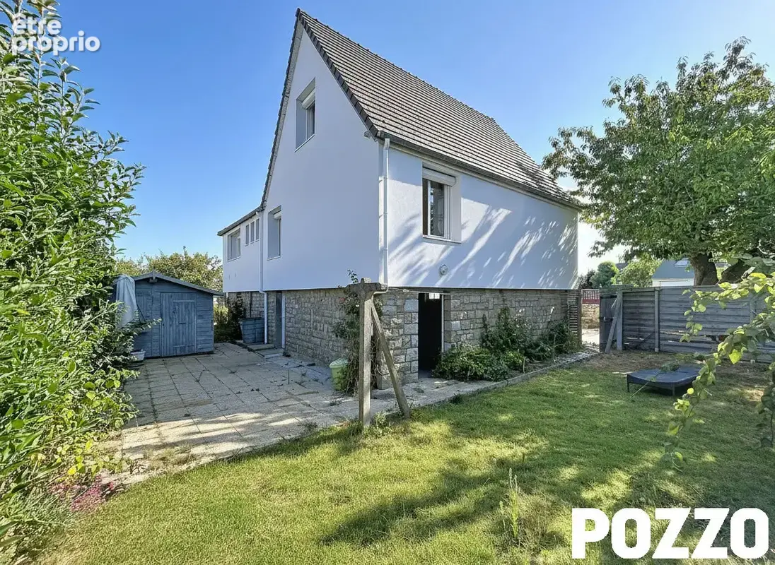 A Vendre - Pontorson - Maison sur sous-sol  6 pièce(s) 100 m² - photo 12