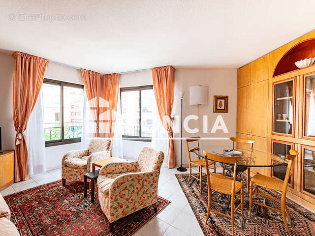 Appartement à MENTON