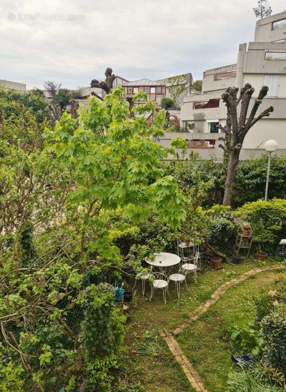 Appartement à AUBERVILLIERS