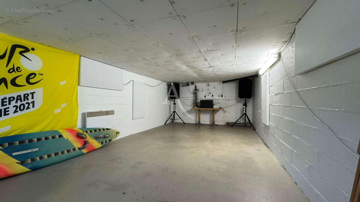 Maison Familiale quartier GESVRINES - 3 chambres  - garage et sous sol - photo 8