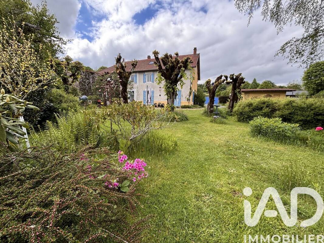 Photo 1 - Maison à CHATELGUYON